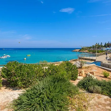 Sunrise Bay #1 Villa Paralimni