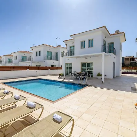 Sunrise Bay #1 Villa