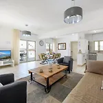 Sunrise Bay #1 Villa