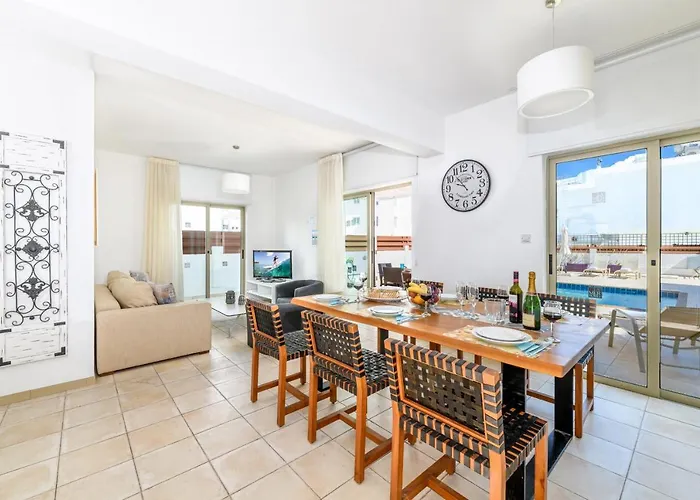 Sunrise Bay #1 Villa *