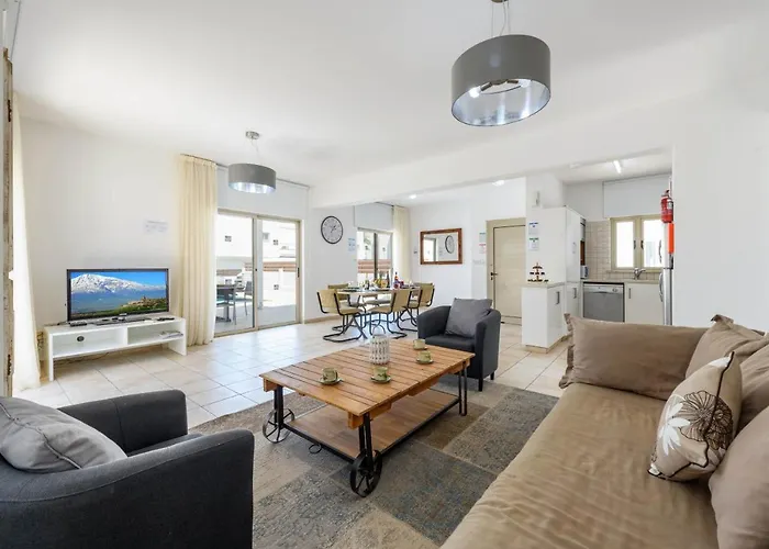 Sunrise Bay #1 Villa